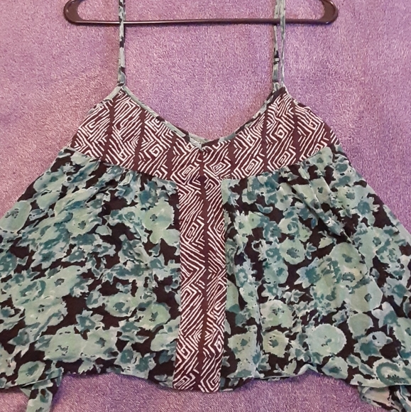 Crop tank top - Picture 3 of 3